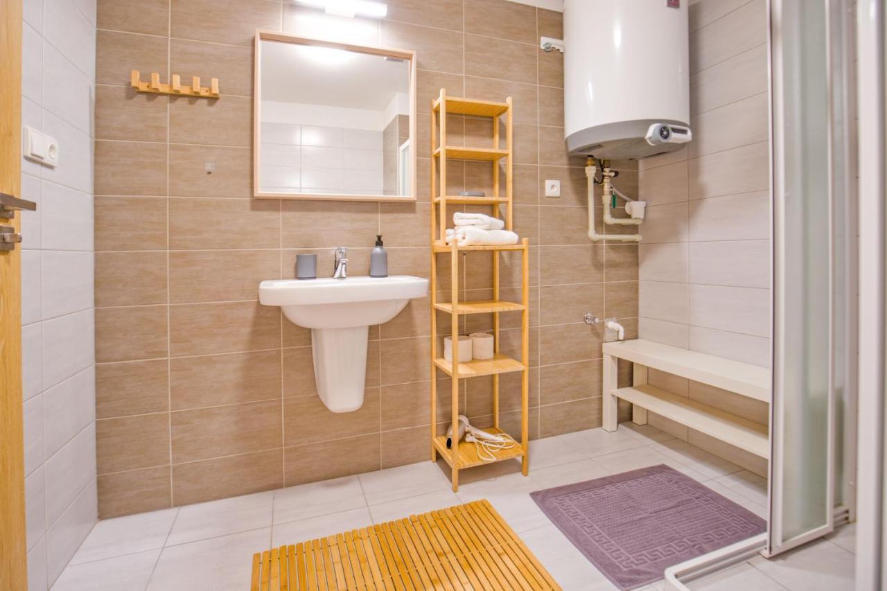 Apartmany Dolce Vita Lipno 511-5 S Vyhledem Na Jezero ลิปโนนัดเวิลตาวู ภายนอก รูปภาพ