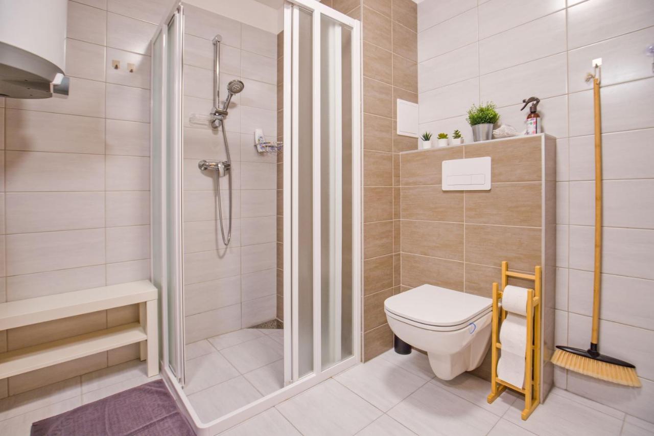 Apartmany Dolce Vita Lipno 511-5 S Vyhledem Na Jezero ลิปโนนัดเวิลตาวู ภายนอก รูปภาพ