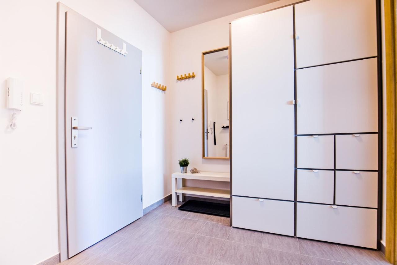 Apartmany Dolce Vita Lipno 511-5 S Vyhledem Na Jezero ลิปโนนัดเวิลตาวู ภายนอก รูปภาพ